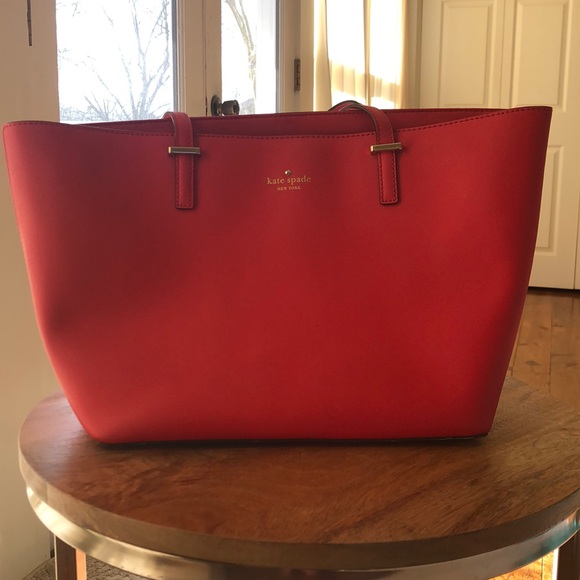 kate spade Handbags - Kate spade pink purse